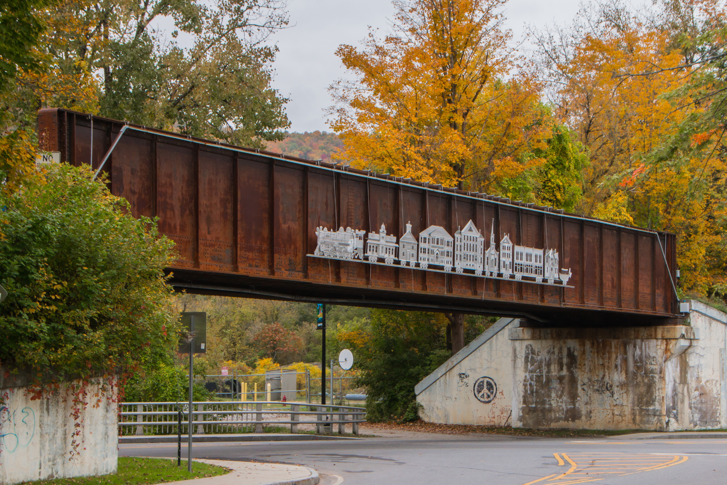 Waterbury Special Rail Art in foliage